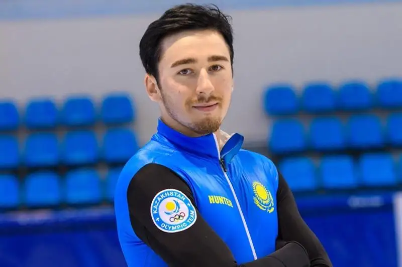 Два казахстанца вышли в 1/4 финала этап Кубка мира по шорт-треку в Японии