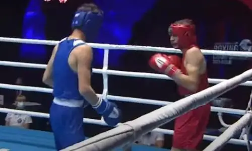 Казахстанский боксер дважды отправил соперника в нокдаун на МЧА-2021
