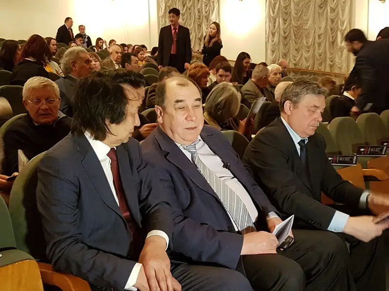 Мəскеуде Махамбет театры қазақша сөйледі