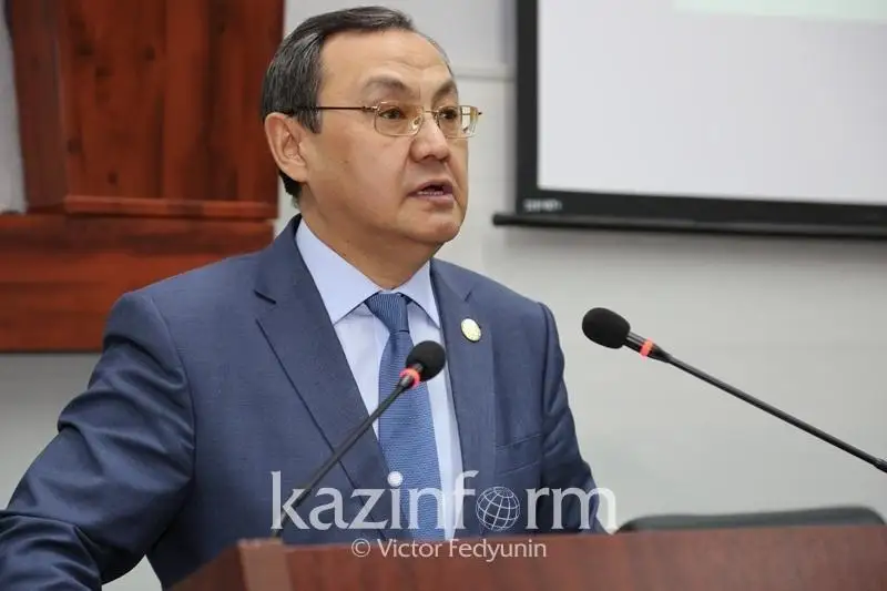 Memleket bolashaǵy aýyl sharýashylyǵynyń damýyna baılanysty - senator