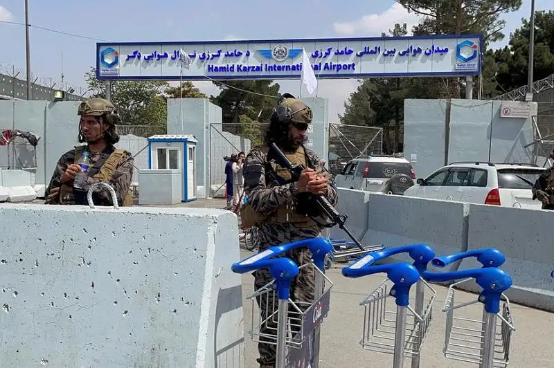 Афганистан: Новое правительство, протесты и выборы