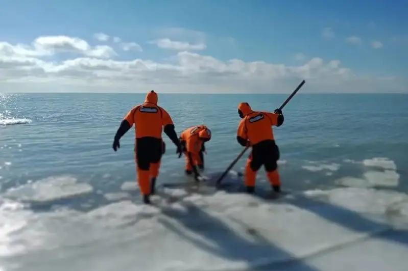 Тело пропавшего рыбака найдено на озере Балхаш