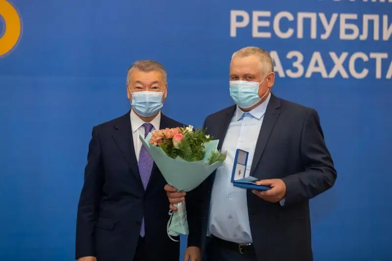Государственные награды к 30-летию Независимости Казахстана вручили в ВКО