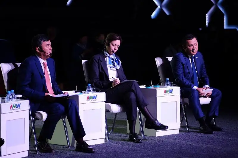 Astana Media Week-2021: BAQ-tyń kovıdten keıingi álemdegi róli taldandy