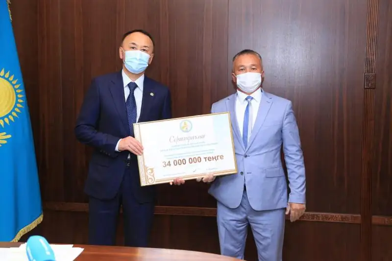 Лучшая школа и колледж в Костанае получили сертификаты на 34 млн тенге