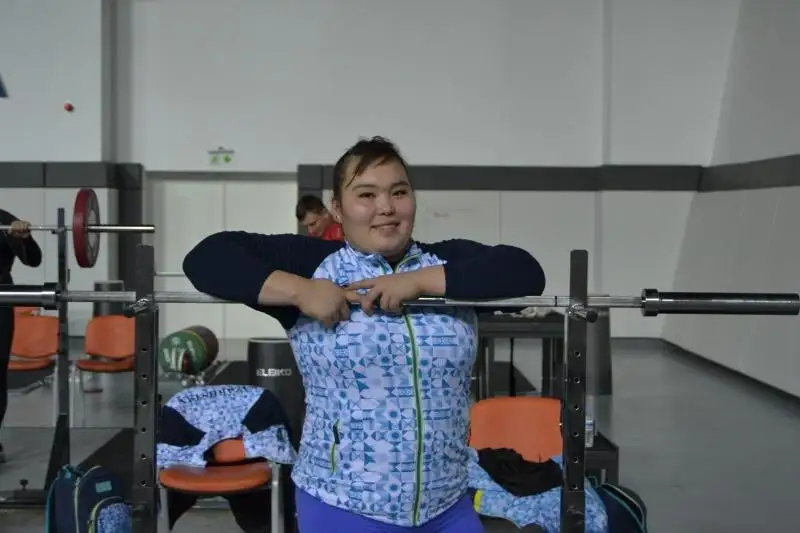 Айзада Муптильда стала четвертой на ЧМ по тяжелой атлетике