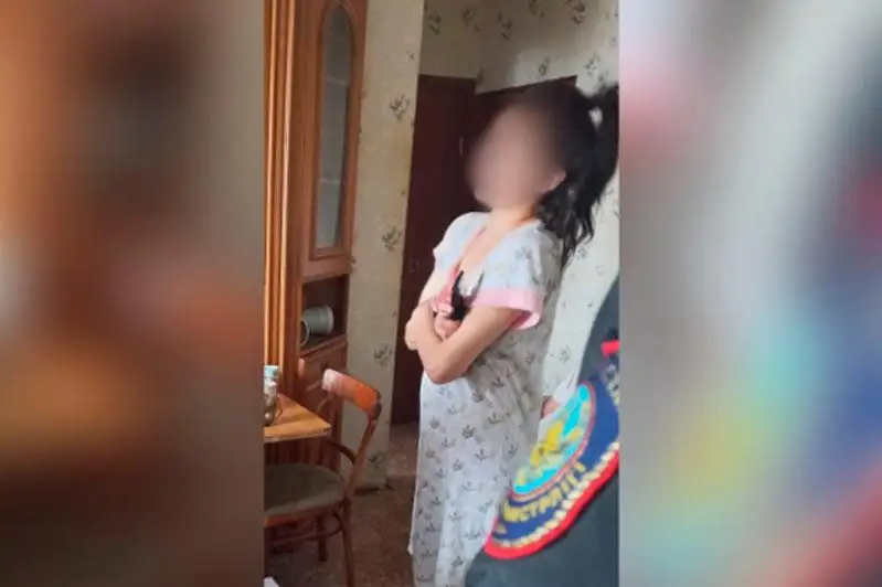Наркозависимая мать двухмесячного ребенка держала его грязным и голодным в Павлодаре