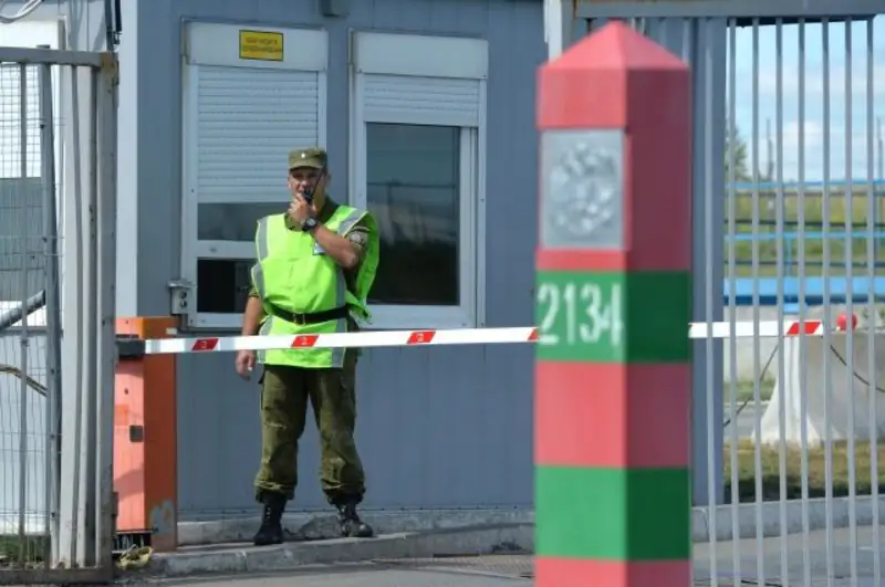 Изменились правила въезда казахстанцев в Россию через сухопутную границу