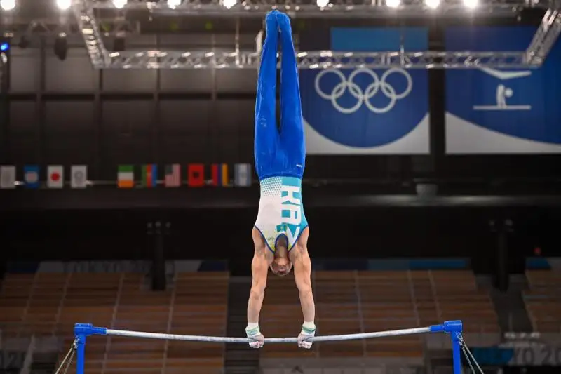 Казахстанский гимнаст вышел в два финала этапа кубка мира в Турции