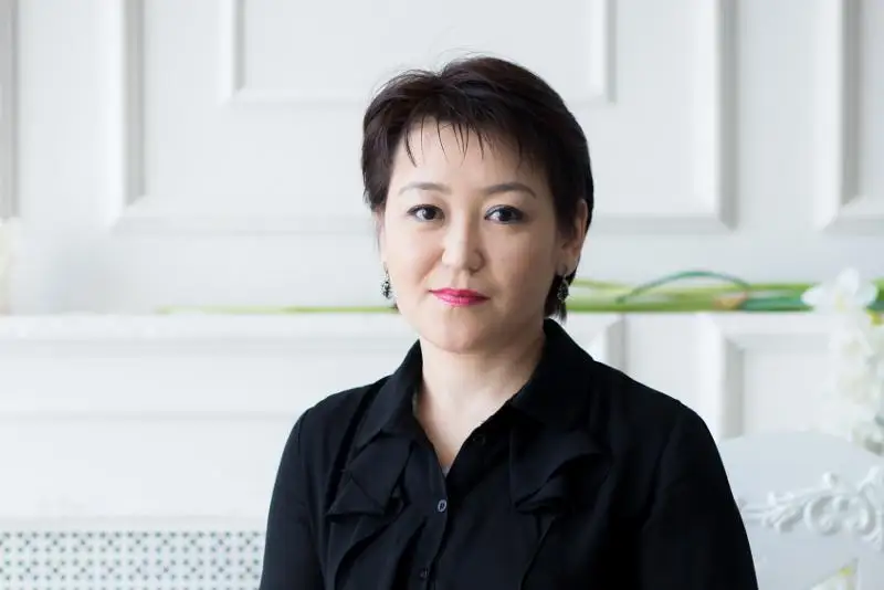 Maınur Bóribaeva: Memlekettik qyzmetker Assambleıa prıntsıpterine de berik bolýy kerek