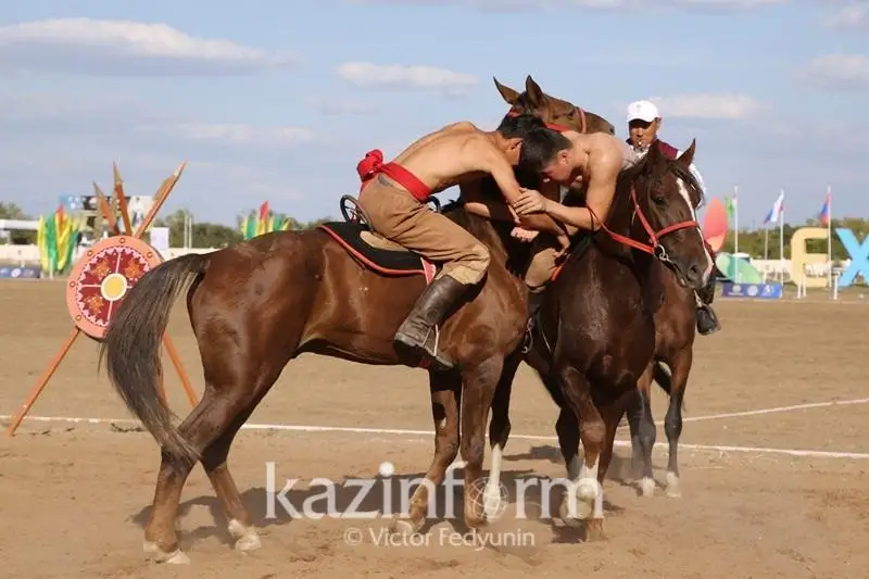 Nur-Sultanda ulttyq sport túrlerinen «Uly dala rýhy» festıvaliniń sheshýshi kezeńi ótýde