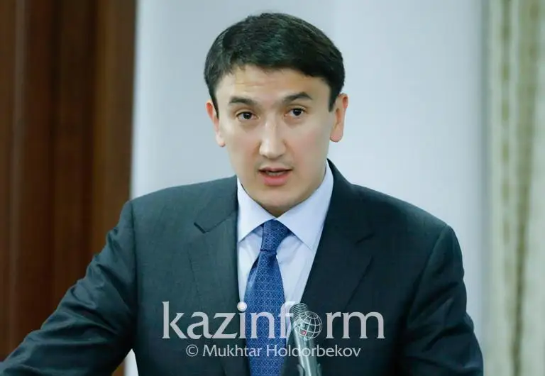 Наладить жёсткий контроль за качеством дизтоплива поручил министр энергетики