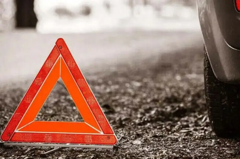 Двое человек госпитализированы в результате ДТП в Актюбинской области