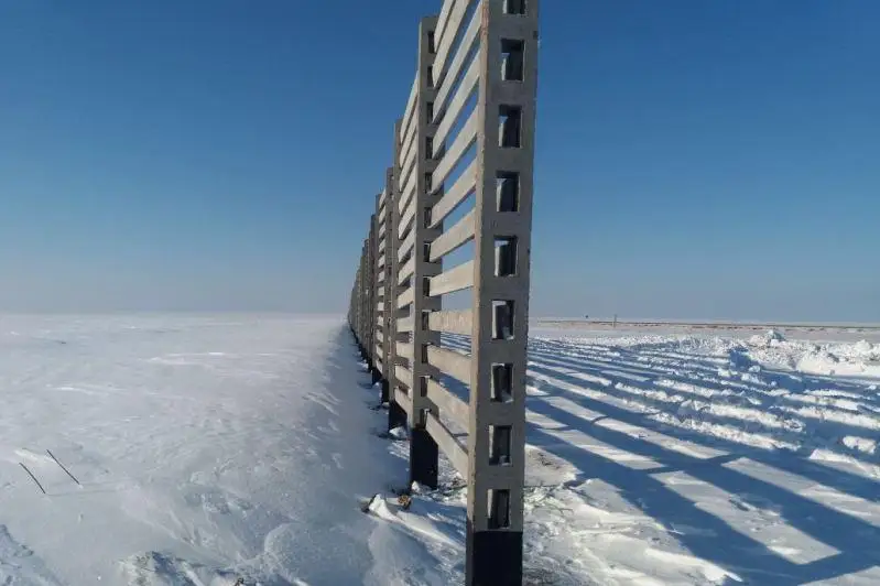 55 тысяч метров снегозащитных щитов устанавливают вдоль республиканских дорог – МИИР РК