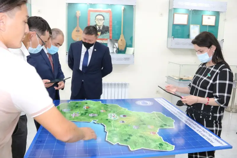 Сенаторы встретились с аграриями Западного Казахстана