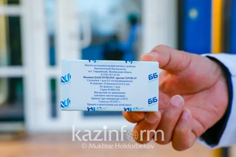 990 доз двухкомпонентной вакцины QazVac доставили в Атырау