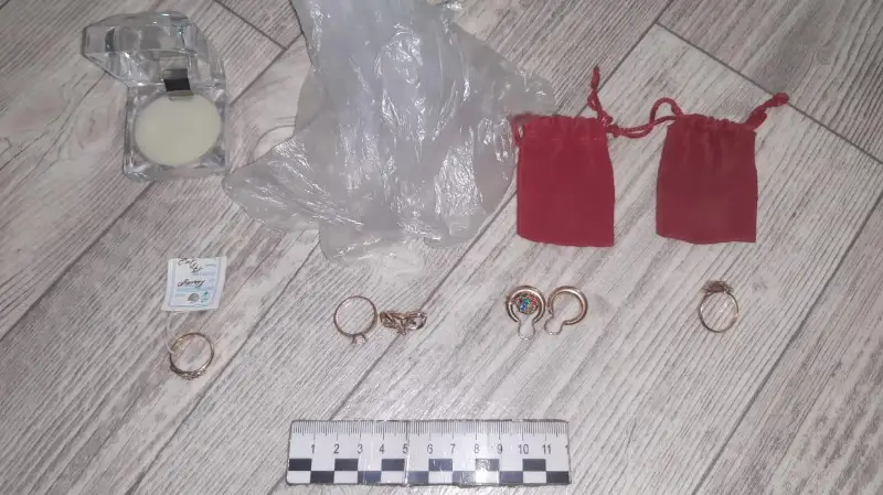 Полицейский с ожогом глаз задержал вора на месте преступления в Степногорске