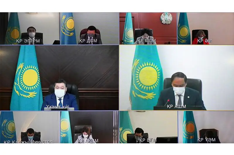 Аскар Мамин поручил Минсельхозу держать ситуацию по обеспечению кормами на особом контроле