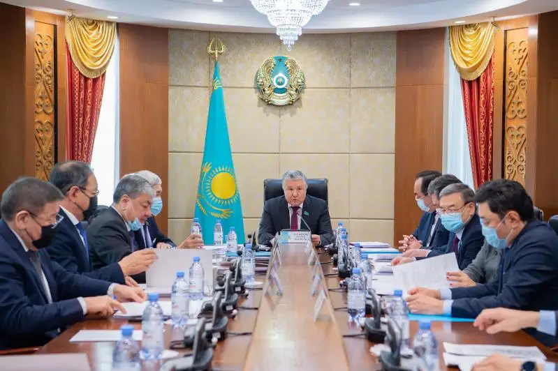 Проблемы в сфере электроэнергетики обсудили сенаторы