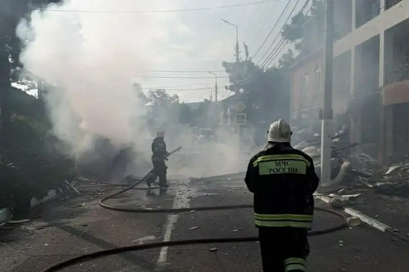 Газ взорвался в гостинице в Геленджике