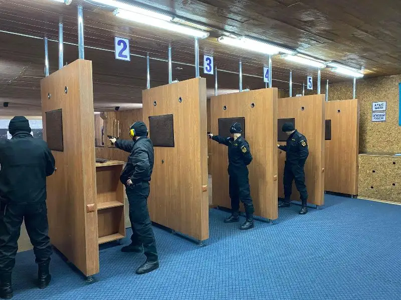 Лучшего стрелка из пистолета выявили среди костанайских полицейских