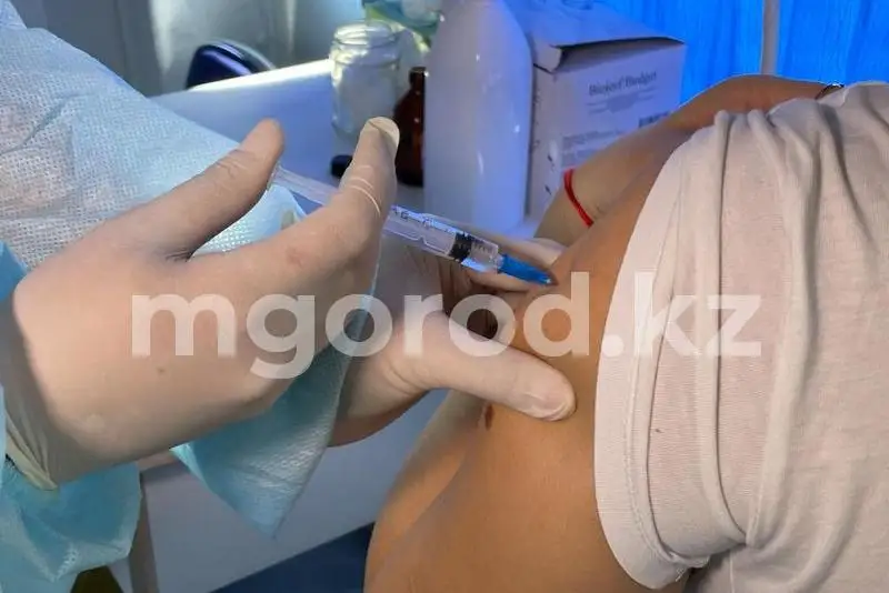 Свыше ста детей заболели коронавирусом в ЗКО