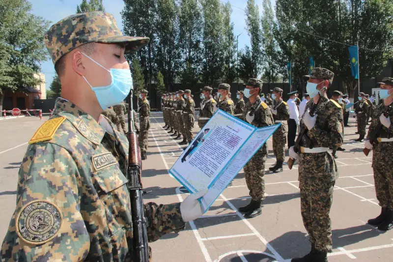 Более 100 солдат пополнили ряды воинской части Нацгвардии в столице