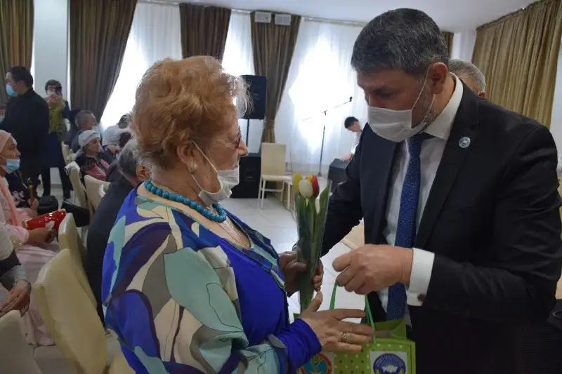 Elordanyń Dostyq úıinde 8 naýryzǵa oraı qaıyrymdylyq aktsııasy ótti