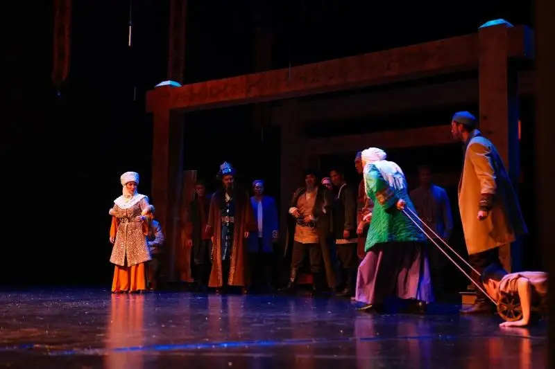 Государственный театр драмы и комедии имени А. Мамбетова открыл очередной сезон