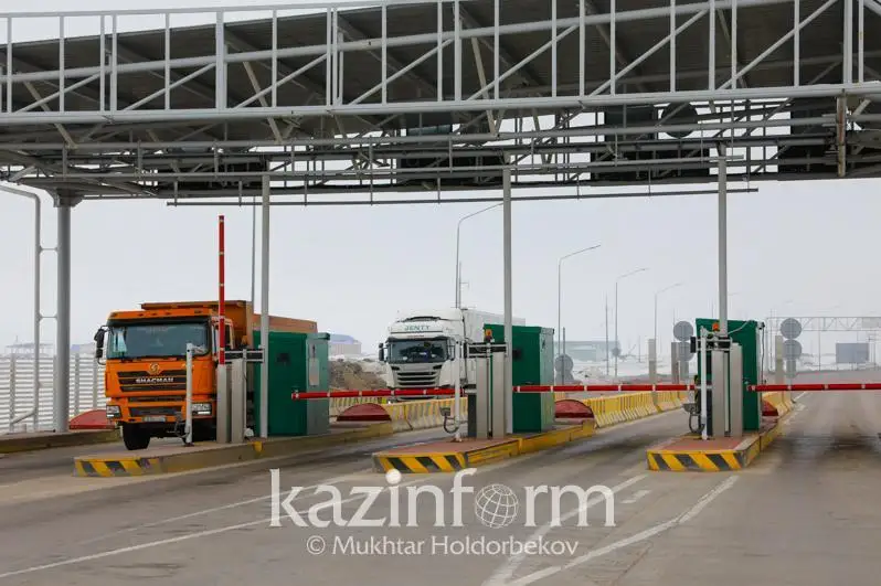 20 автомобильных пунктов пропуска временно закрывают на госгранице РК