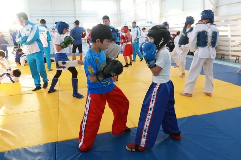 Спортивную школу открыли в селе Жанбай Атырауской области