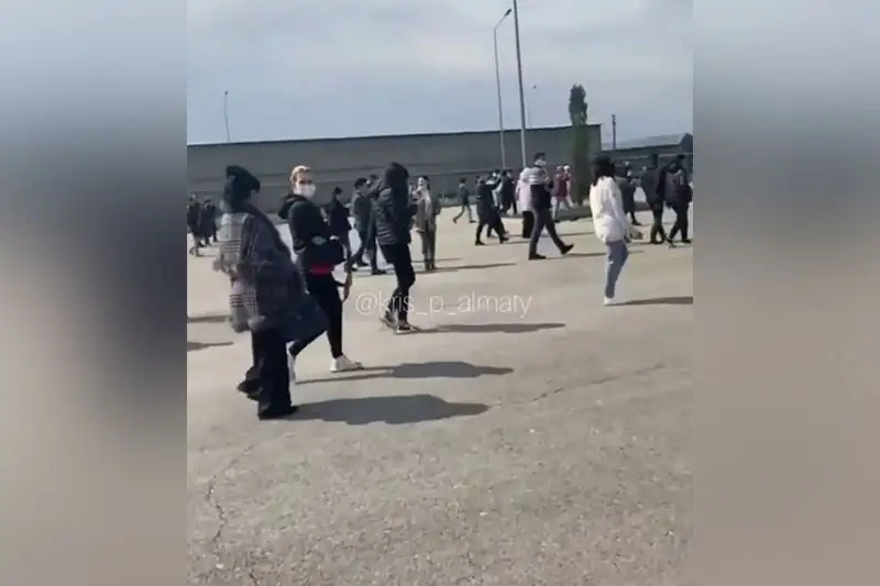 «Заминировали» ТРЦ «Aport Mall»