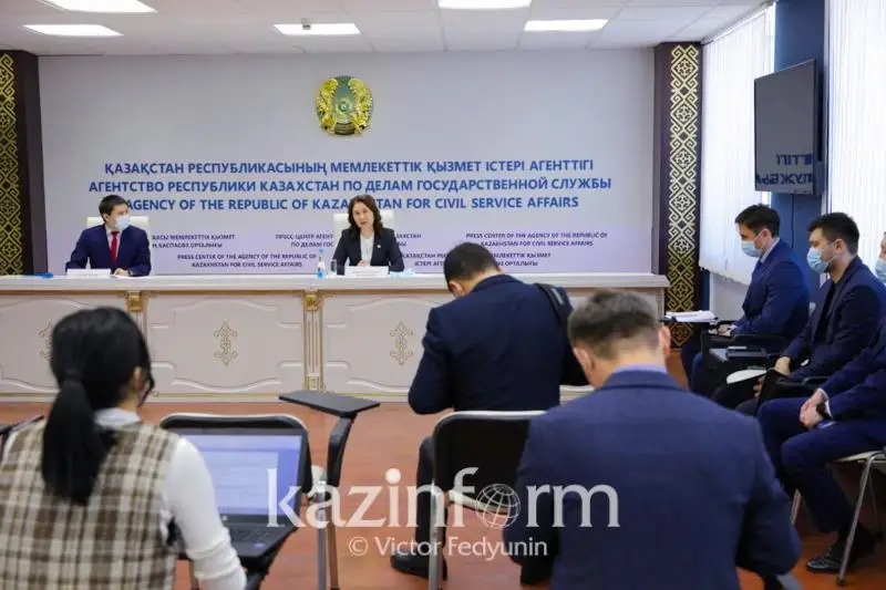 Анар Жаилганова: Одна из проблем госслужбы - недостаток профильных и уникальных специалистов в госорганах