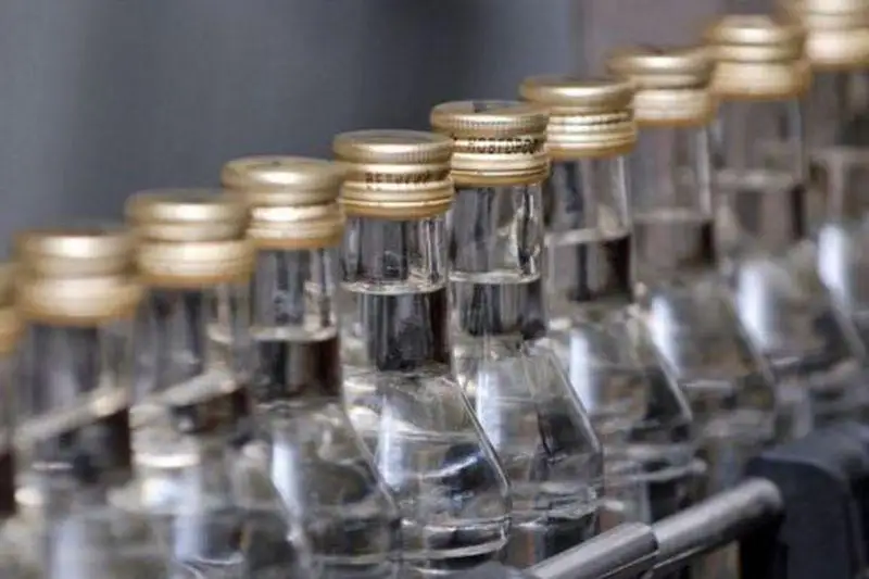 Подпольный завод по переработке спирта ликвидировали в Шымкенте