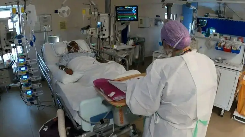 Коронавирус: британский штамм уже в 60 странах, Australian Open под угрозой