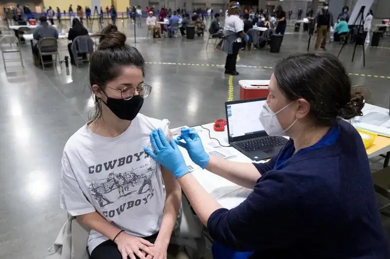 Более четырех млн доз вакцины от COVID-19 за 24 часа поставили в США