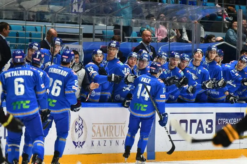 «Барыс» с крупным счетом уступил хабаровскому «Амуру»