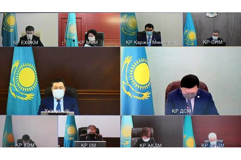 По итогам апреля прививки от COVID-19 должны получить 20% подлежащего вакцинации населения – Аскар Мамин