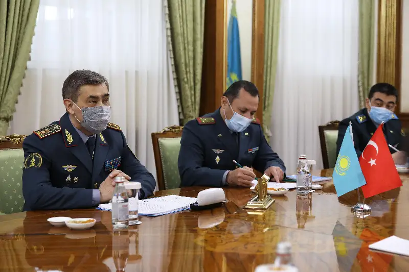 Казахстан обсуждает вопросы приобретения турецких беспилотников