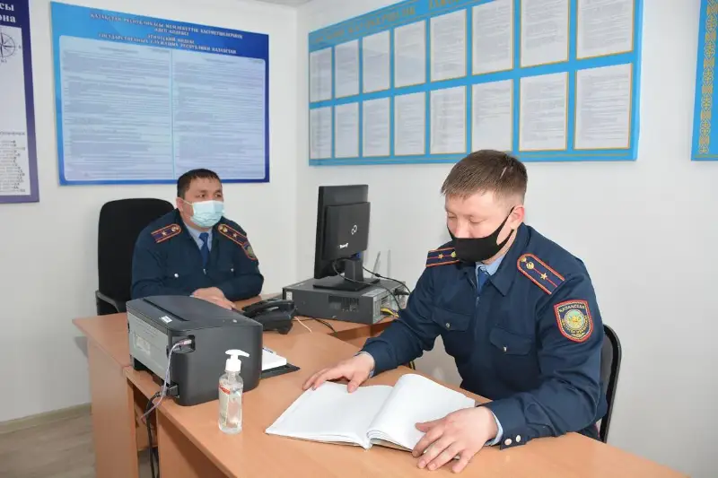 Новые рации получили сельские участковые в СКО