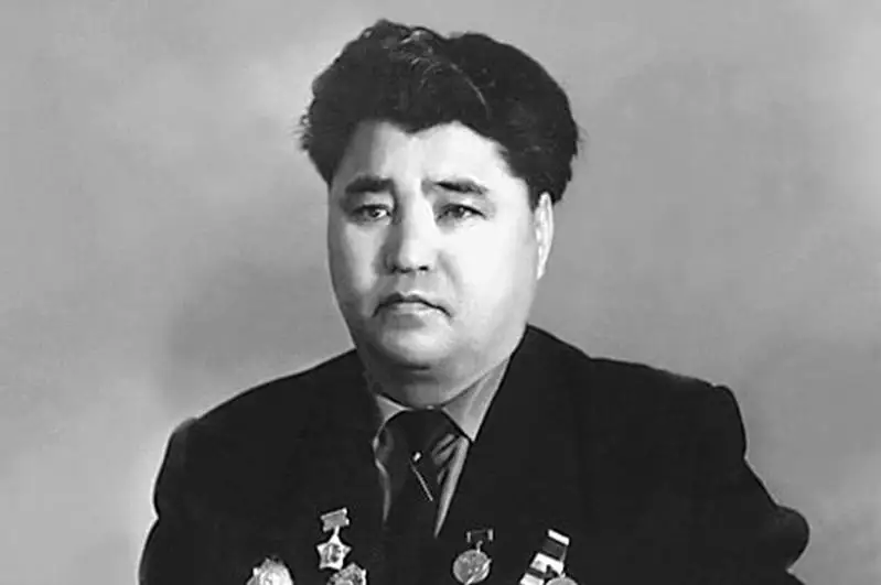 Исполнилось 103 года со дня рождения писателя Касыма Кайсенова