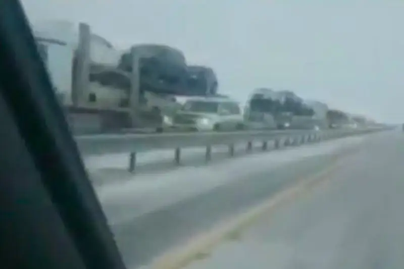 Четырехкилометровую пробку почти из 600 авто устранили на трассе в Акмолинской области