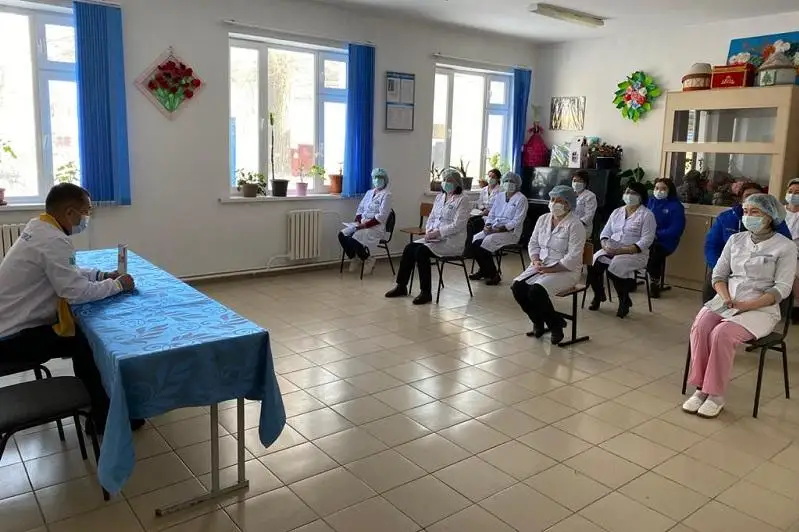 Tarazda  900 oryndyq kópsalaly aýrýhana boı kótermek