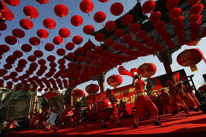 Коронавирус: рекордное снижение пассажиропотока в Китайский Новый год прогнозируют в КНР