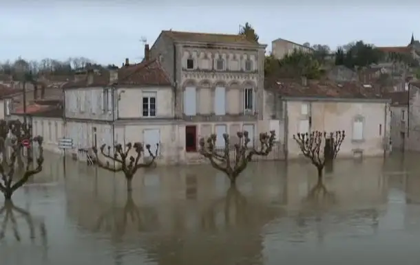 Режим «природного бедствия» могут ввести на юге Франции