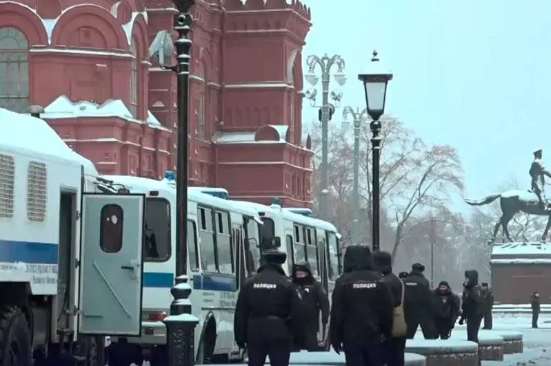 Около двух тысяч человек приняли участие в незаконной акции в Москве: задержаны около 150 граждан