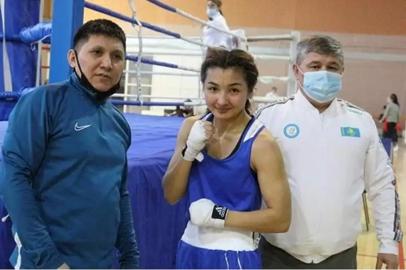 Кто из казахстанских спортсменок примет участие в молодежном ЧМ по боксу