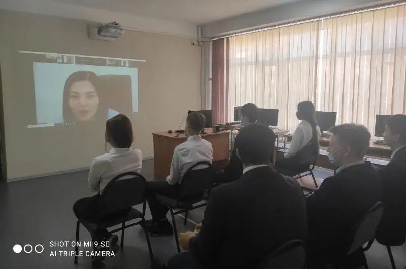 Павлодарские бизнесмены учат школьников азам предпринимательства