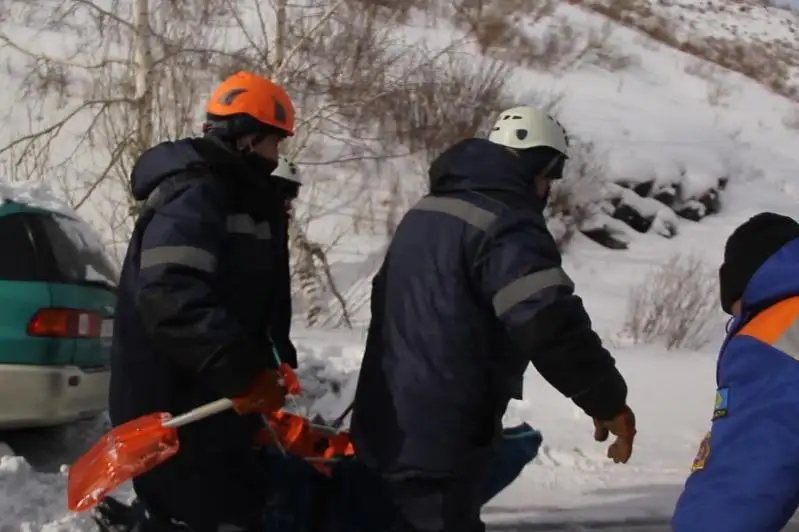 Учения на лавиноопасной автотрассе прошли в ВКО