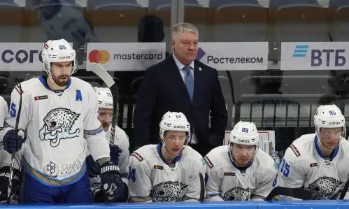 «Барыс» проиграл «Металлургу» в плей-офф КХЛ